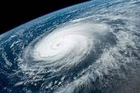 Powerful Typhoon approaches Korea